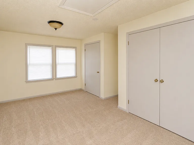1025 S Pineridge Rd — Photo 16