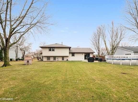 3rd image of 12821 S Hadfield Dr