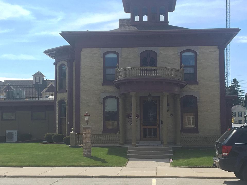 Heritage Professional Building.