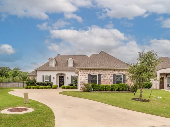 3521 Leesburg Path, Bryan, TX 77808