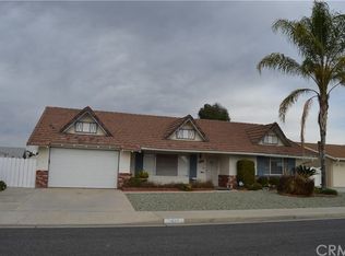 1420 W Westmont Ave, Hemet, CA 92543