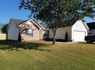 1261 Dalmally Dr, Murfreesboro, TN 37128