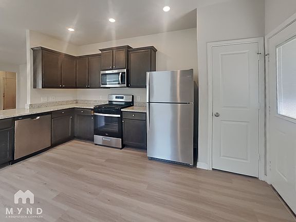 4th image of 15534 Caramel Springs Dr