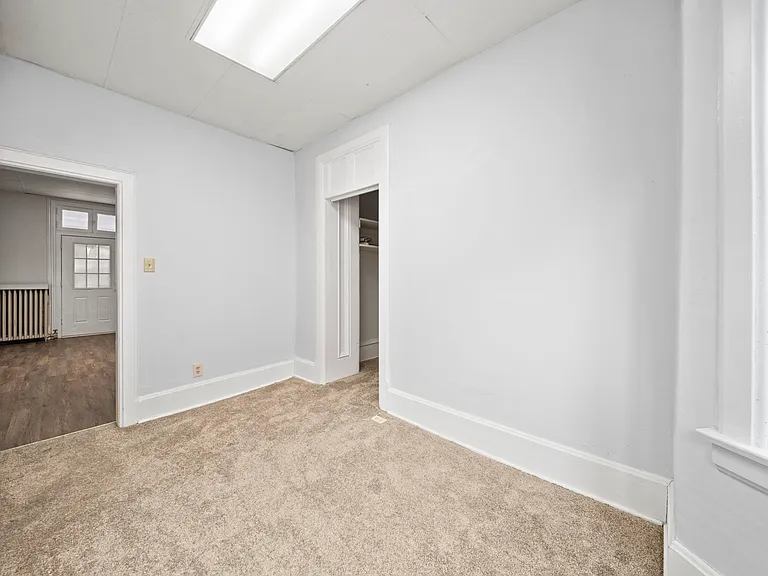 64 W Winter St #4 — Photo 15
