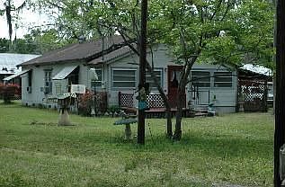 3rd image of 7608 NW 180th St