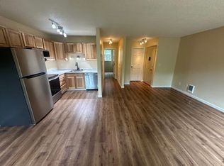 200 SW Florence Ave APT I17, Gresham, OR 97080