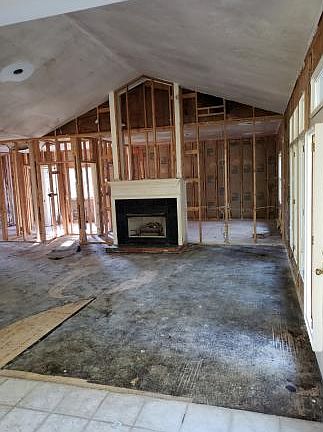 4th image of 5 Oak Leaf Ct