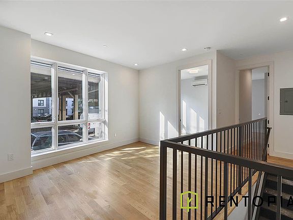 2nd image of 426 Manhattan Ave #1J