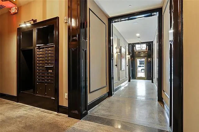 1 bed, 1.0 bath, 784 sqft, $2,500 — Photo 2