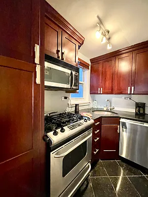 Rented by Corcoran | media 11