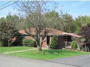 20 Corbett Ave, Irwin, PA