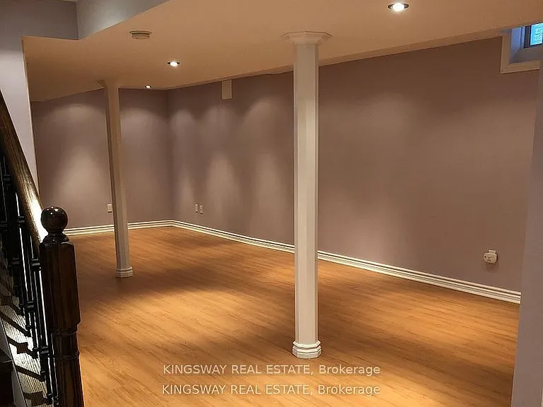 722 Four Winds Way — Photo 8
