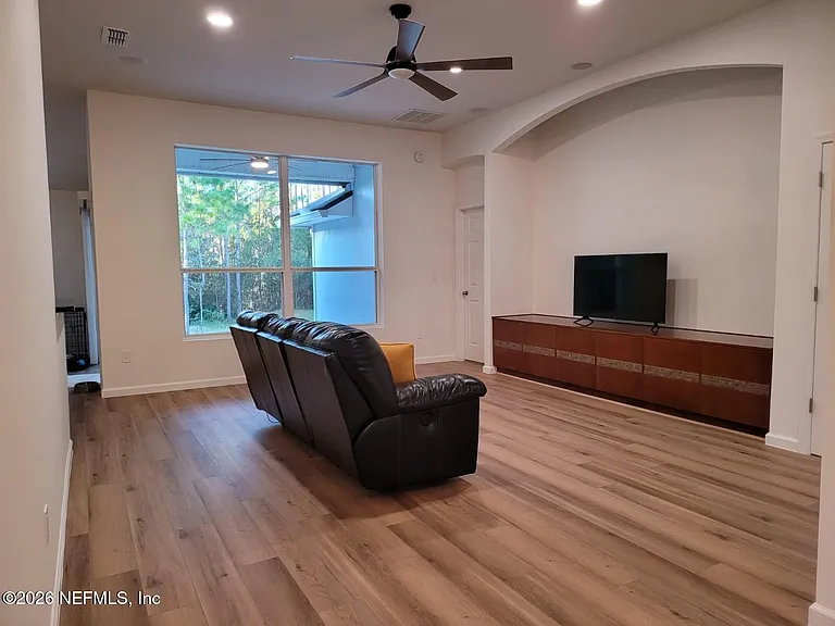 108 Findhorn Ct — Photo 17