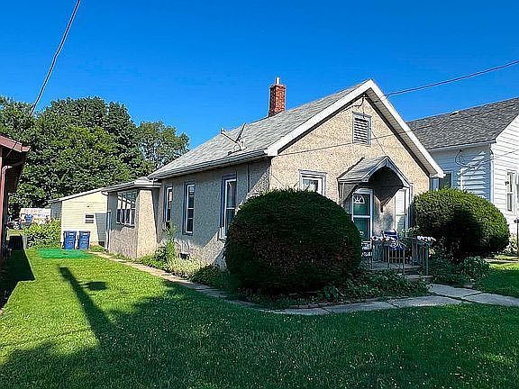 2nd image of 353 Creve Coeur St