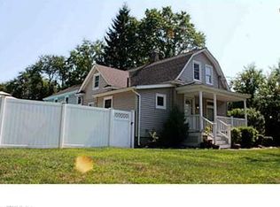 263 Burnt Plains Rd, Milford, CT 06461