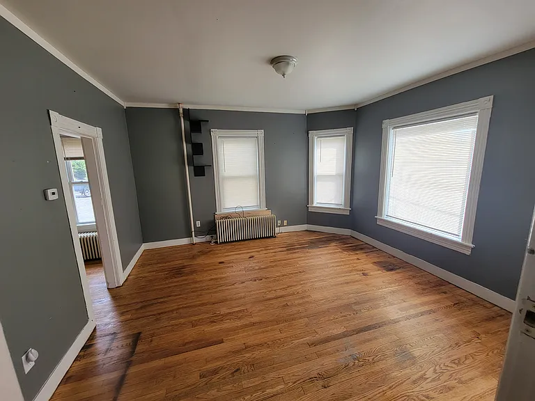 519 Union St — Photo 15