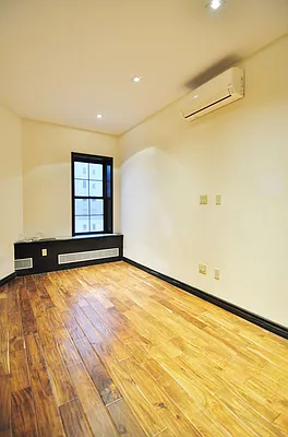 Rented by Nest Seekers International | media 35