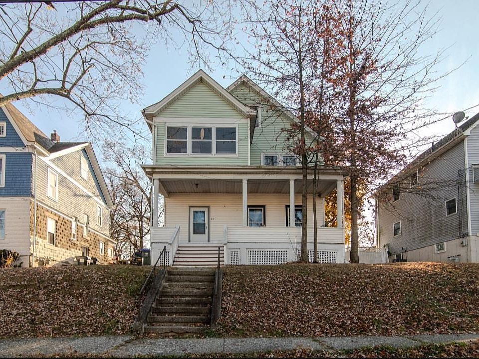 1st image of 22 Gladstone Avenue