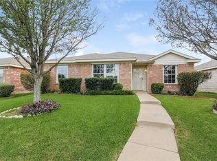 2439 Marimont Ln, Lancaster, TX 75134