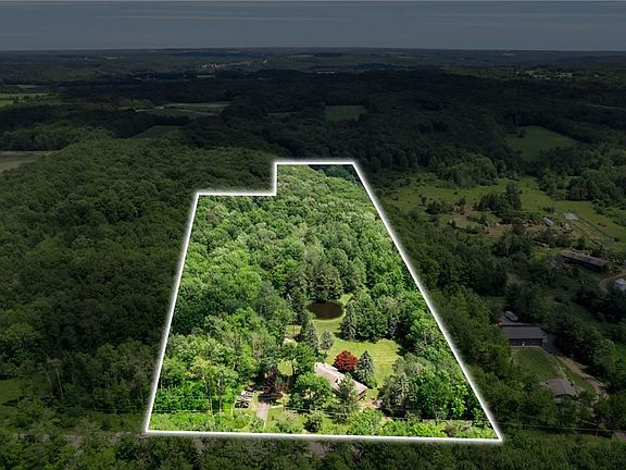 4th image of 2035 Eastwood Rd