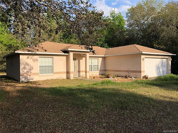3rd image of 8781 N Amboy Dr