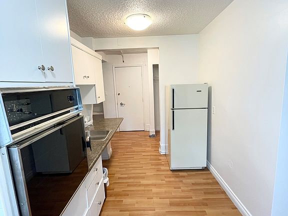 3rd image of 12120 103rd Ave NW #1530057