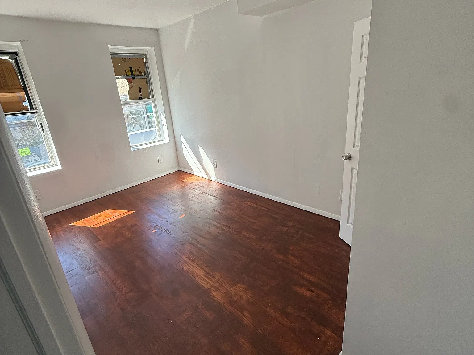 3 bed, $2,800 — Photo 1