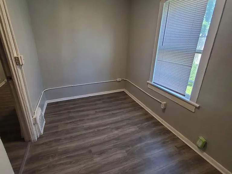 1532 S 13th St. (Duplex + Back Cottage) — Photo 6