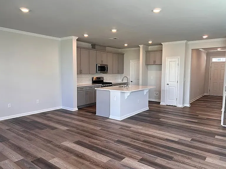 1019 Gemma Dr — Photo 9