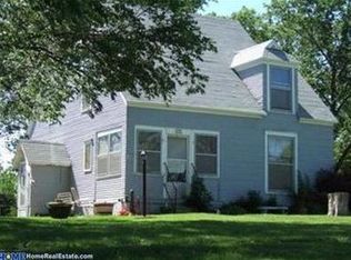 305 D St, Palmyra, NE 68418