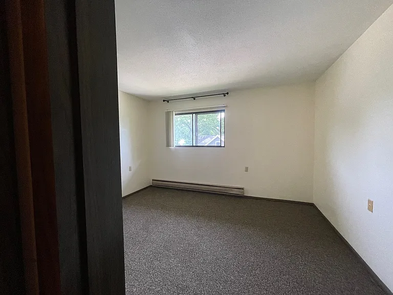 314 W Broadway St #5 — Photo 9
