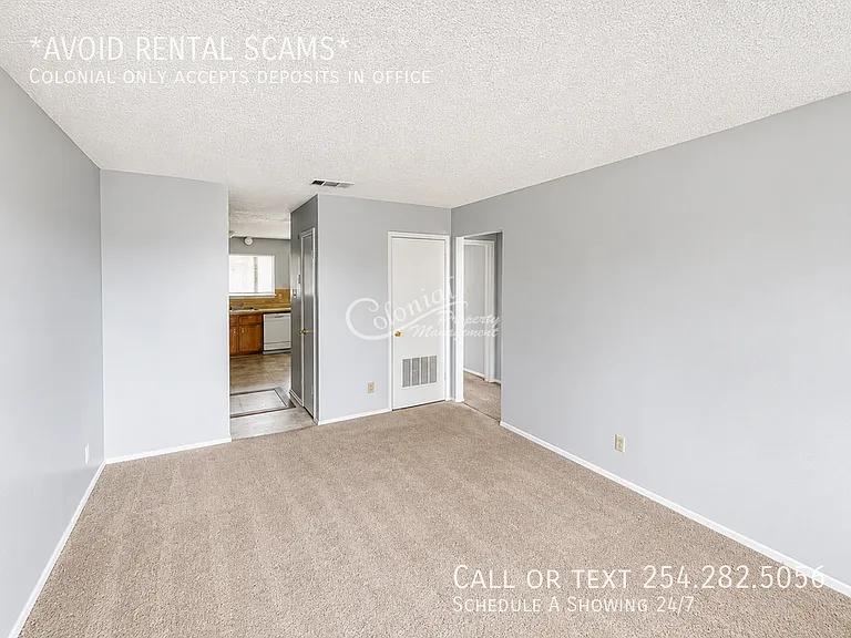 1315 Quail Cir #D — Photo 2