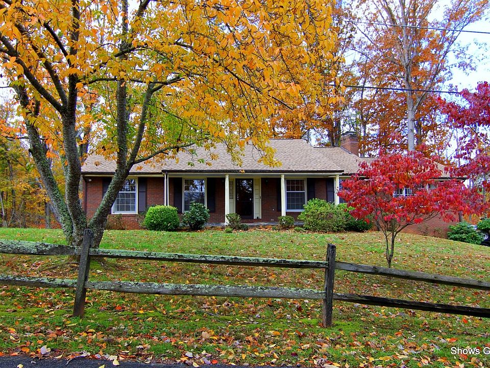 For Sale: 4778 BROOKRIDGE RD, Roanoke, Virginia 24014