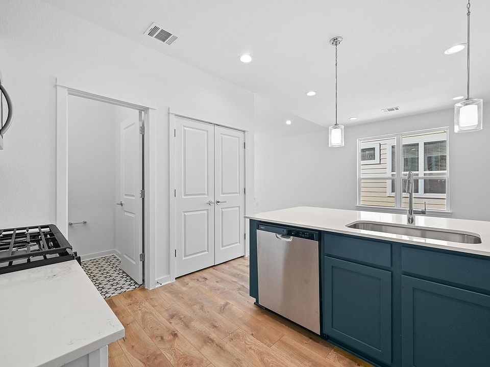 1st image of 458 Orleanian Dr #A