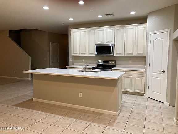 4th image of 17473 W Cocopah St