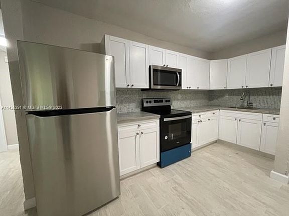 2nd image of 601 S Flagler Ave APT 7