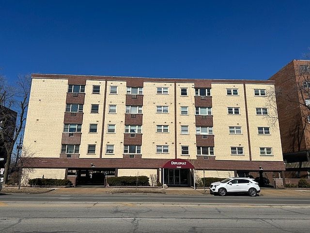 1st image of 7840 W North Ave APT 4N