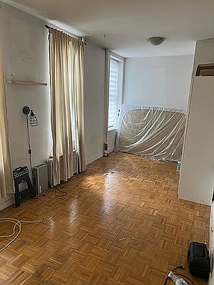1st image of 347 E 6th St #3D