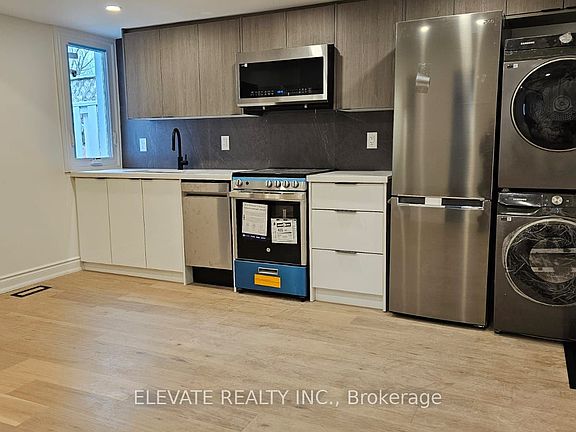 2nd image of 54 Burlington St