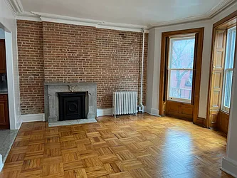 Rented by Triumph Property Group