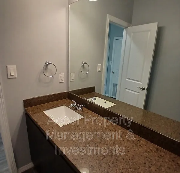 1805 Cari Nicole Ave #1 — Photo 18