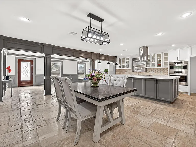 10054 Cedardale Dr — Photo 9