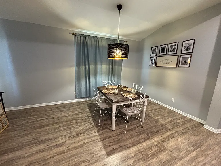 4913 Drovers Path — Photo 5