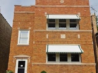 5540 N Mango Ave, Chicago, IL 60630
