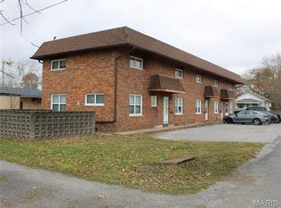419 W Main St, Du Quoin, IL