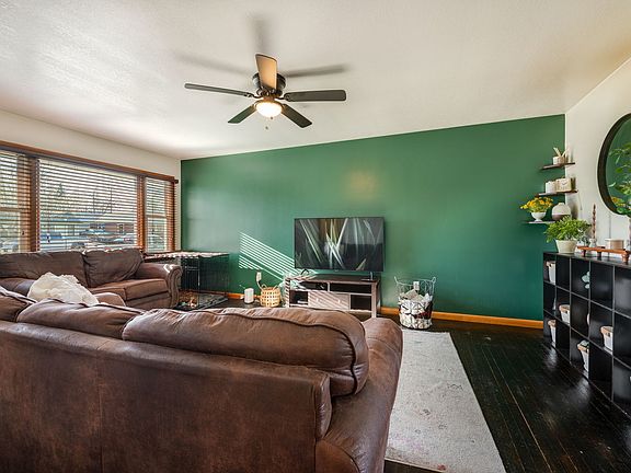 4th image of 1532 S 5th Ave