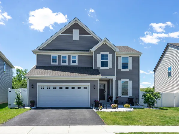 321 S Pointe Ave, South Elgin, IL 60177