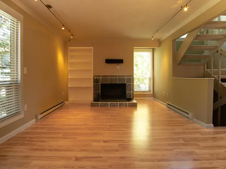 4220 Greenbriar Blvd — Photo 9