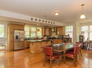 53AB Winslow Rd, Brookline, MA 02446