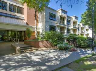 1350 Comox St #211, Vancouver, BC V6E4E1